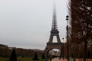 Proslulá pařížská Eiffelova věž