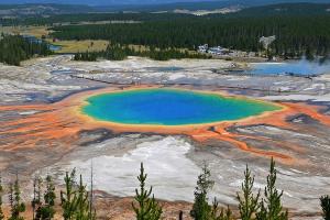 Barevný pramen Grand Prismatic Spring