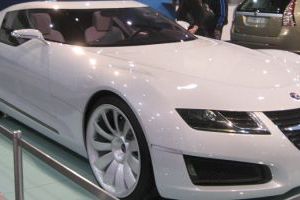 Saab se vrací, tentokrát s elektromobily